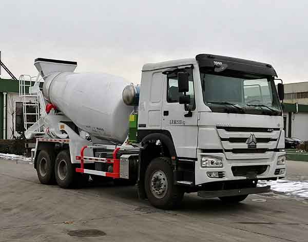 唐鸿重工牌XT5250GJBZZFL混凝土搅拌运输车公告图片
