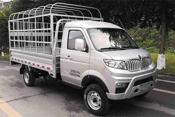 金杯牌JKC5034CCYD6L5倉(cāng)柵式運(yùn)輸車公告圖片