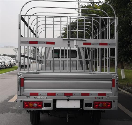 金杯牌JKC5034CCYD6L5倉(cāng)柵式運(yùn)輸車公告圖片