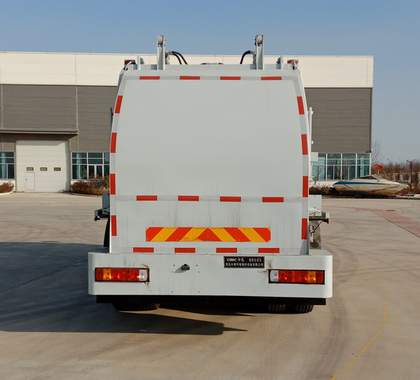 中集牌ZJV5180TCAHBB6餐廚垃圾車公告圖片