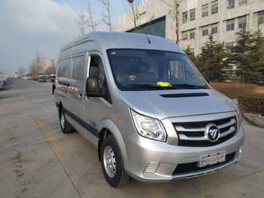 福田牌BJ5048XXY-E4厢式运输车公告图片