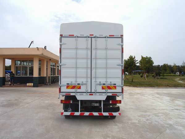 豪瀚牌ZZ5315CCYN46G3E1倉柵式運輸車公告圖片