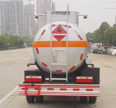 楚飞牌CLQ5071GRY5易燃液体罐式运输车公告图片