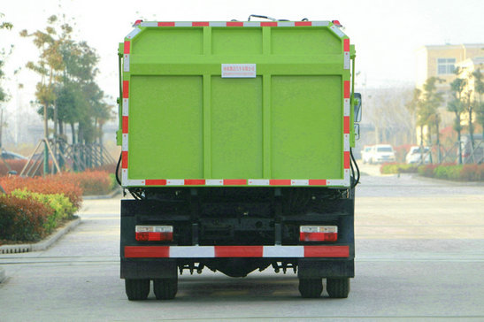 凯恒达牌HKD5080ZZZ自装卸式垃圾车公告图片