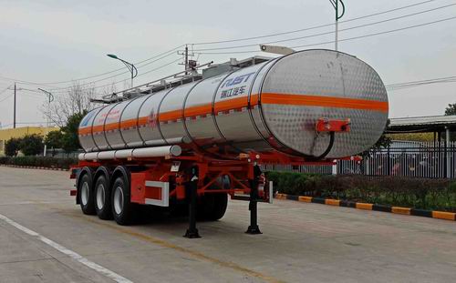 瑞江牌10.5米32.5吨3轴易燃液体罐式运输半挂车(WL9406GRYM)