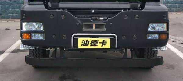 汕德卡牌ZZ5316ZLJN256ME1自卸式垃圾车公告图片