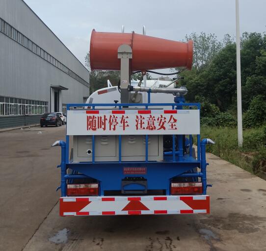 聚塵王牌HNY5070GPSE6綠化噴灑車公告圖片