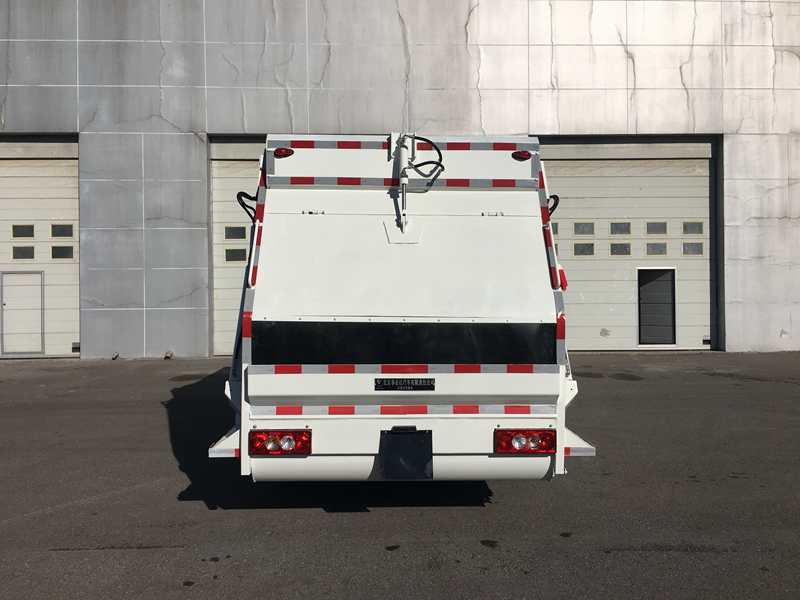 馳遠(yuǎn)牌BSP5124ZYS壓縮式垃圾車公告圖片
