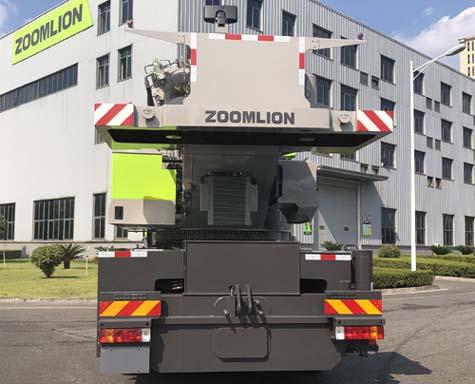 中聯(lián)牌ZLJ5506JQZ80V汽車(chē)起重機(jī)公告圖片