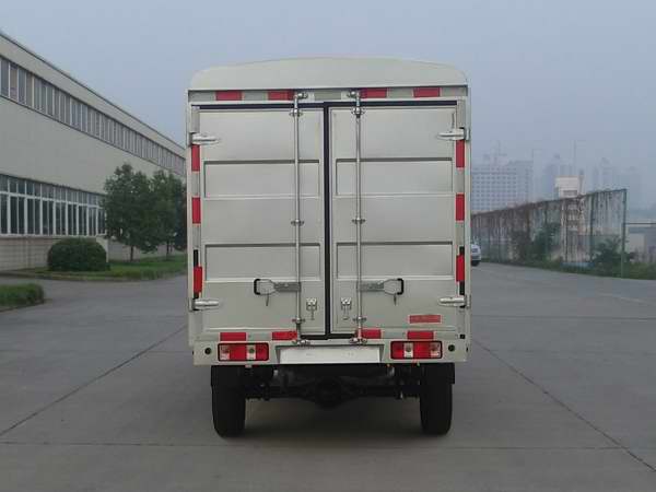 南駿牌NJA5020CCYSSE32DA倉(cāng)柵式運(yùn)輸車公告圖片