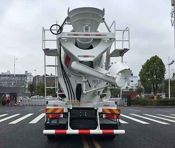 三一牌SYM5311GJB1FZ1混凝土攪拌運(yùn)輸車(chē)公告圖片