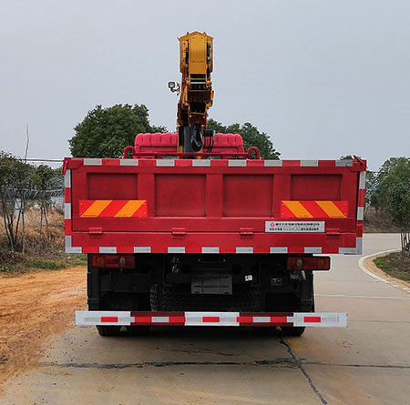 世技卡特牌XCL5241JSQ隨車起重運(yùn)輸車公告圖片