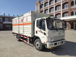 中燕牌BSZ5120XRQC6B易燃气体厢式运输车
