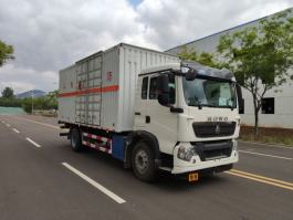 中燕牌BSZ5184XRQC6B易燃气体厢式运输车