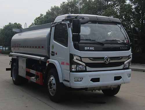 中汽力威牌HLW5120TGY6EQ供液車公告圖片