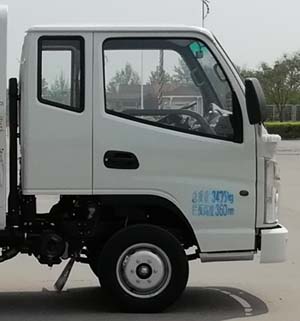 凱馬牌KMC5036CCYQ280DP6倉柵式運(yùn)輸車公告圖片