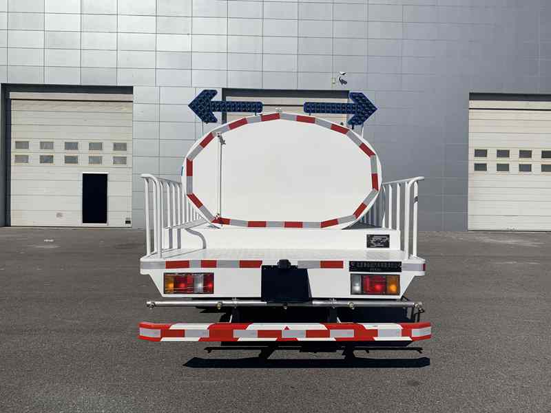 馳遠(yuǎn)牌BSP5070GPS綠化噴灑車公告圖片