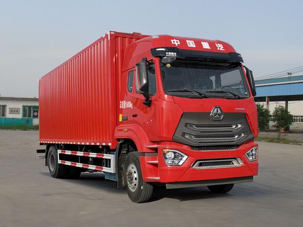 豪瀚牌ZZ5185XYKK5613F1翼開(kāi)啟廂式車(chē)公告圖片