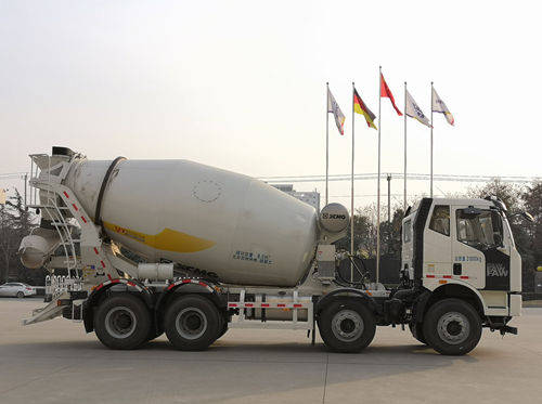 徐工牌XZS5316GJBB5混凝土攪拌運輸車公告圖片