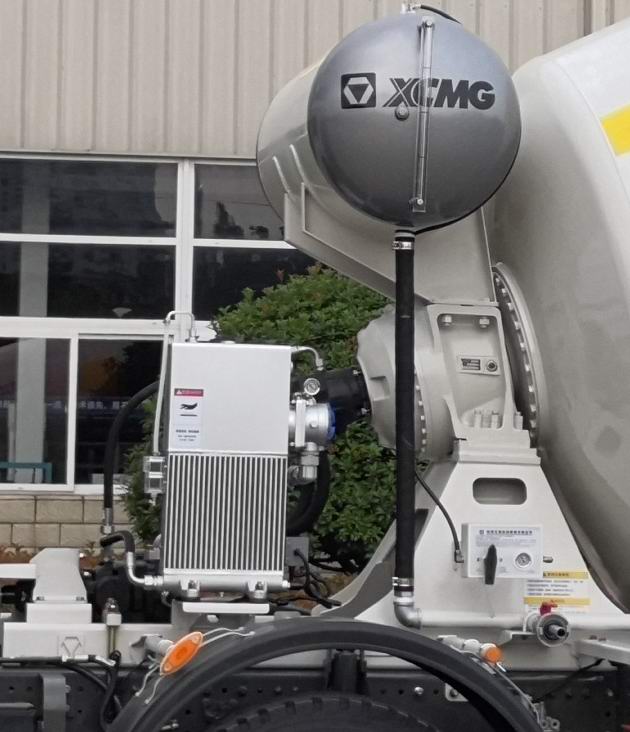 徐工牌XZS5316GJBB5混凝土攪拌運輸車公告圖片