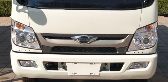 福田牌BJ5045XXY8JB5-58廂式運(yùn)輸車公告圖片