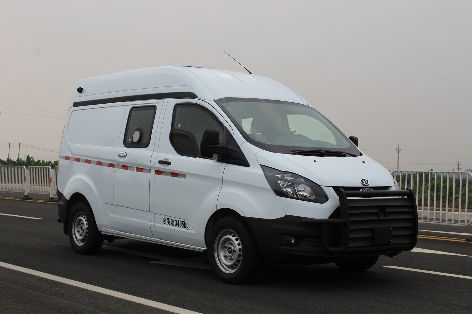 寶龍牌TBL5037XYCF1防彈運鈔車公告圖片