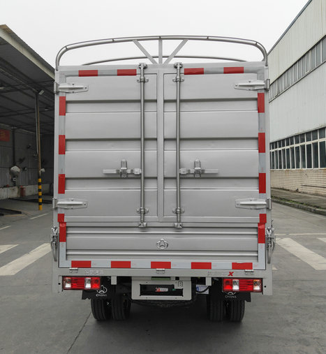 長安牌SC5034CCYXDD6B2倉柵式運輸車公告圖片