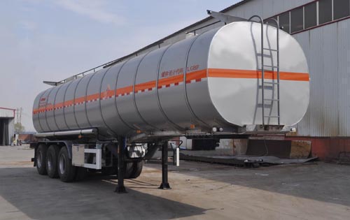 旗林牌11.3米33.7吨3轴铝合金易燃液体罐式运输半挂车(QLG9402GRYB)