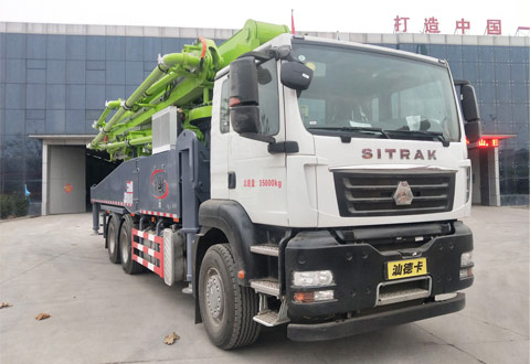 農(nóng)建機(jī)械牌XNJ5350THB混凝土泵車(chē)公告圖片