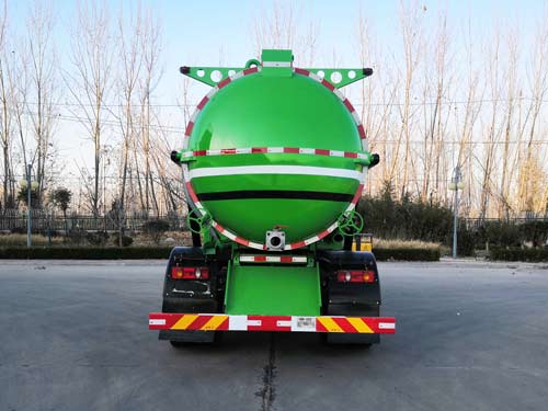 衡霸牌YYD5180GXWDBEV純電動(dòng)吸污車公告圖片