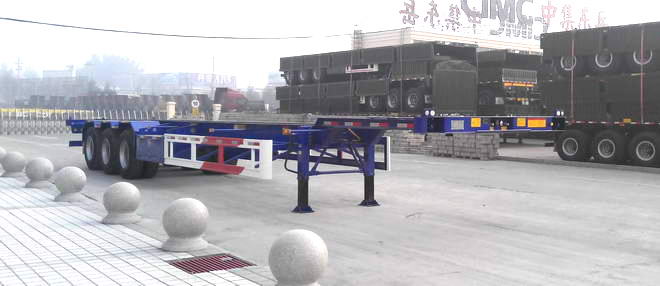中集牌14米35.6吨3轴集装箱运输半挂车(ZJV9407TJZDY)