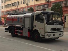 程力威牌CLW5112GJYE5飞机加油车