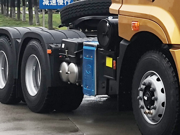 華菱之星牌HN5250JQQHB42C6M5隨車式起重牽引運(yùn)輸車公告圖片