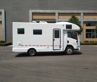 滬尊牌CAL5041XLJE5旅居車公告圖片