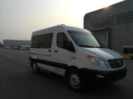 巡逻车