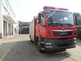 泡沫消防车