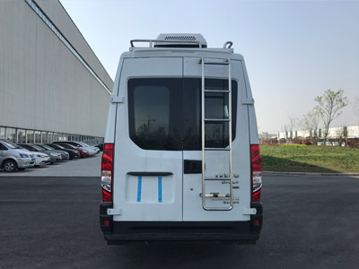 依維柯牌NJ5045XDWF2E流動服務(wù)車公告圖片