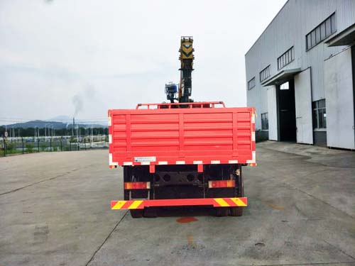 滬尊牌CAL5251JSQE5隨車起重運(yùn)輸車公告圖片