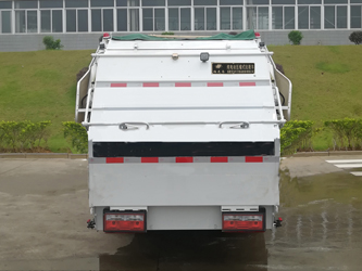 福龍馬牌FLM5120ZYSDTBEV純電動壓縮式垃圾車公告圖片