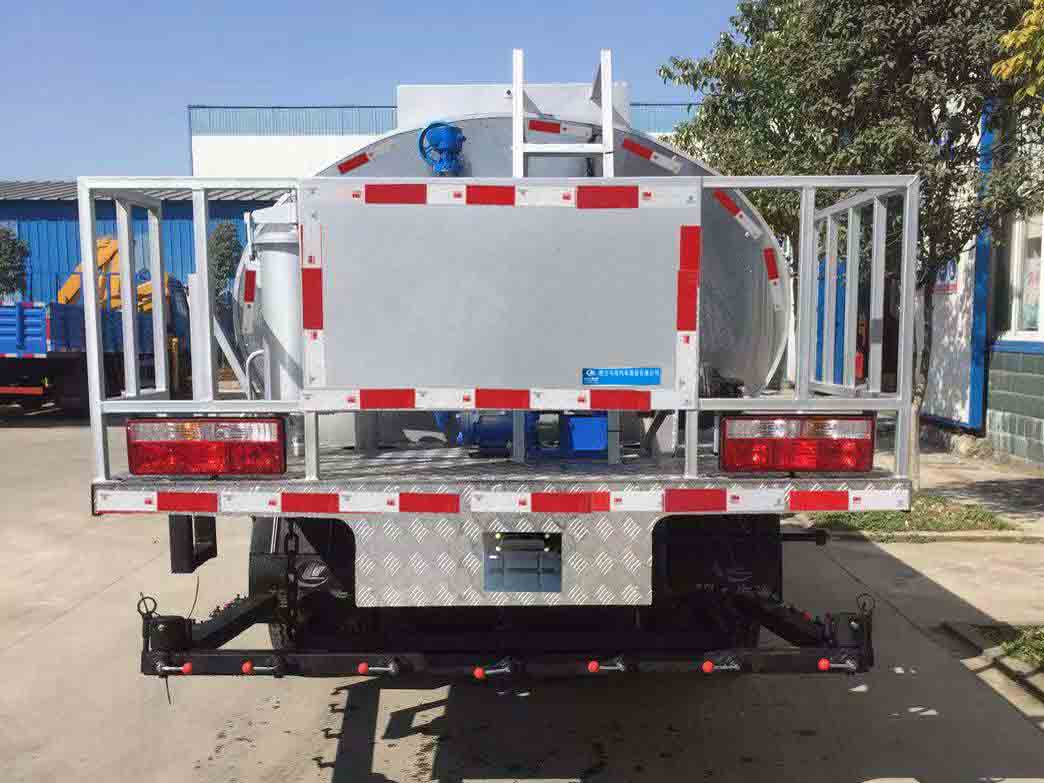 程力威牌CLW5070GLQD6瀝青灑布車(chē)公告圖片