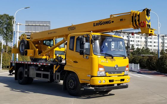 柳工牌CLG5142JQZ10汽車起重機(jī)公告圖片