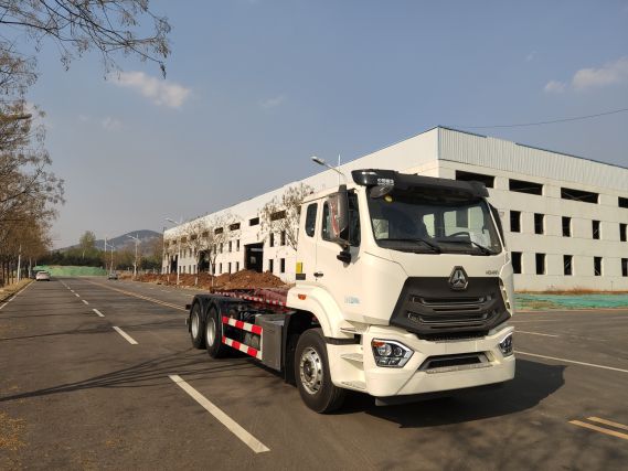 中燕牌BSZ5254ZXXC6B車廂可卸式垃圾車公告圖片