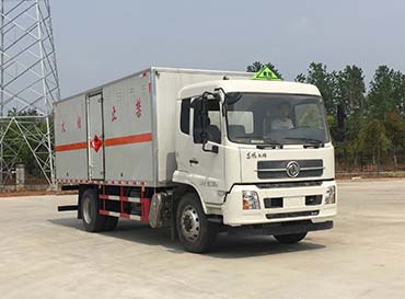 程力威牌CLW5180XRQD6易燃?xì)怏w廂式運(yùn)輸車(chē)公告圖片