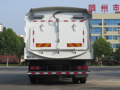 新東日牌YZR5180TSLD6掃路車公告圖片