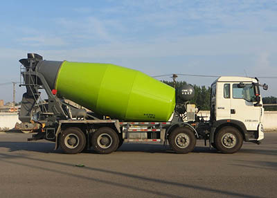 凌宇牌CLY5317GJB30E6混凝土攪拌運(yùn)輸車公告圖片