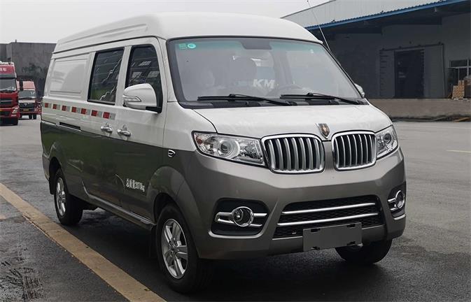 金杯牌JKC5021XXY-S6CXL3廂式運輸車公告圖片