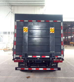 江淮牌HFC5043CTYP92K2C2NV桶装垃圾运输车公告图片