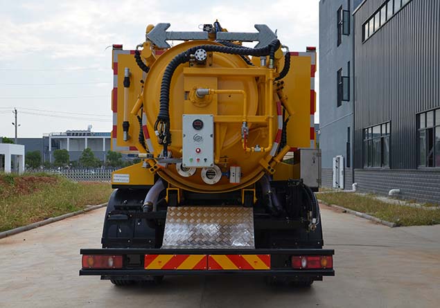 楷邇環(huán)保牌CEH5180GQW清洗吸污車公告圖片