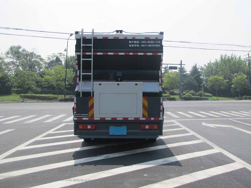 浙通牌LMT5316TFCT-S瀝青碎石同步封層車公告圖片