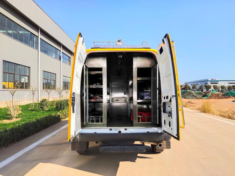 康福佳牌QJM5040XXH救險(xiǎn)車公告圖片